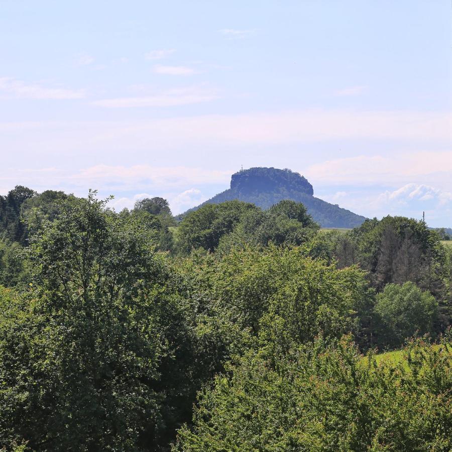 Auszeit Mit Weitblick In Der Saechsischen Schweiz - Kleiner Bauernhof Mit Tieren Und Wallbox Rathmannsdorf Bagian luar foto