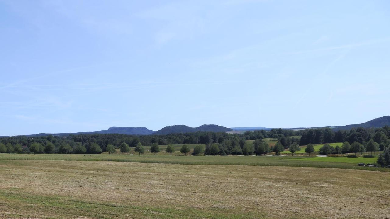 Auszeit Mit Weitblick In Der Saechsischen Schweiz - Kleiner Bauernhof Mit Tieren Und Wallbox Rathmannsdorf Bagian luar foto
